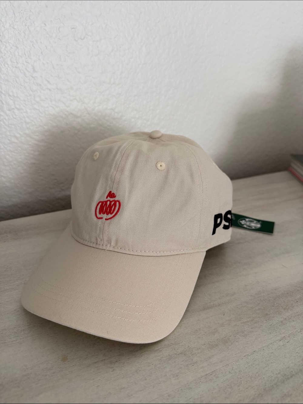 BNWT Starbucks PSL Baseball Cap in beige